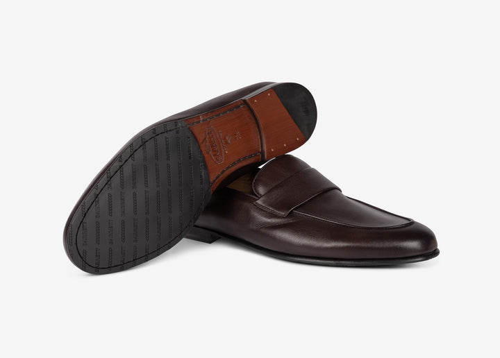 Dark brown loafer with band detail