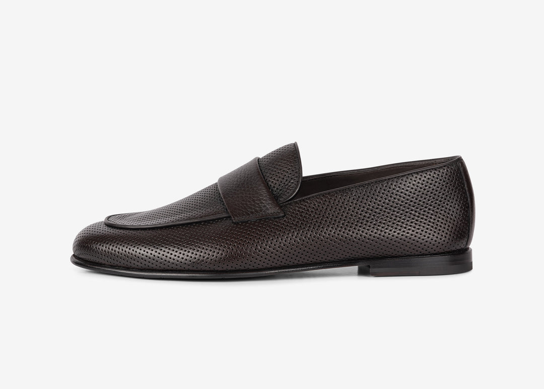 Brown loafer with band detail in deerskin