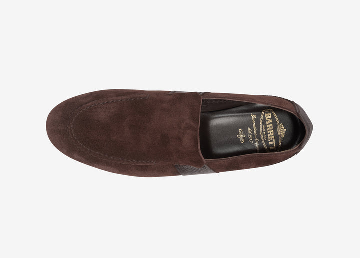 Brown loafer in soft suede