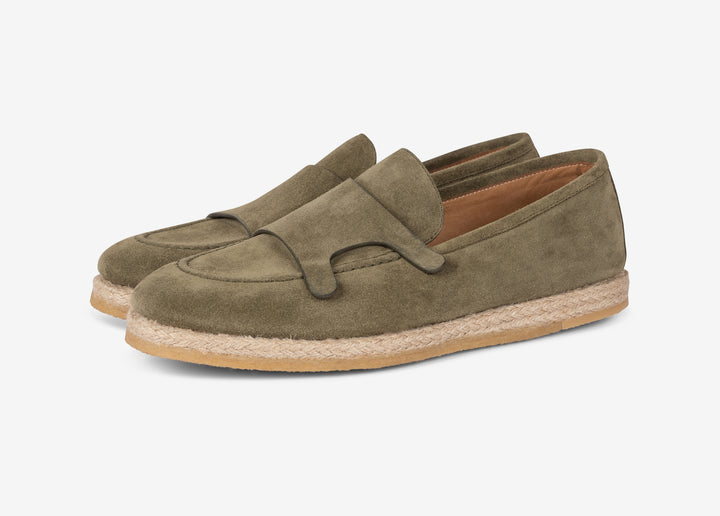 Slip-on doppia fibbia in suede verde