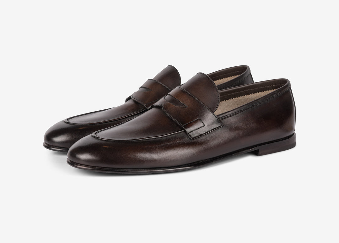 Mocassins marron souples en veau vieilli