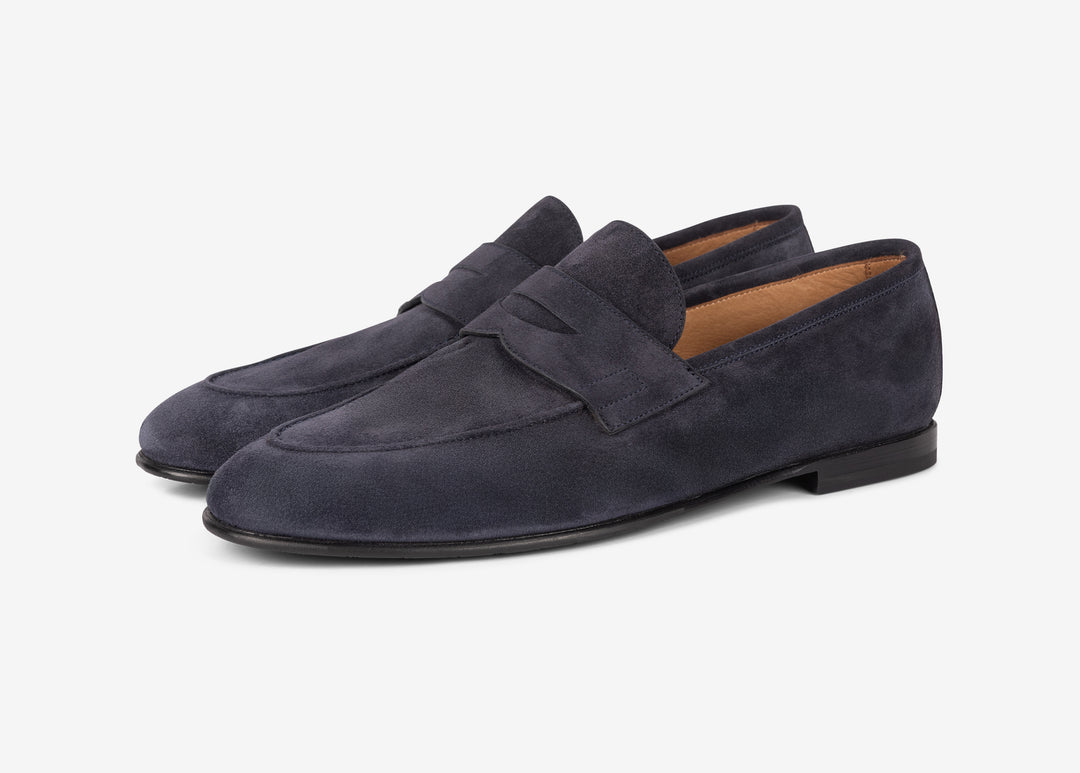 Blue loafer in suede