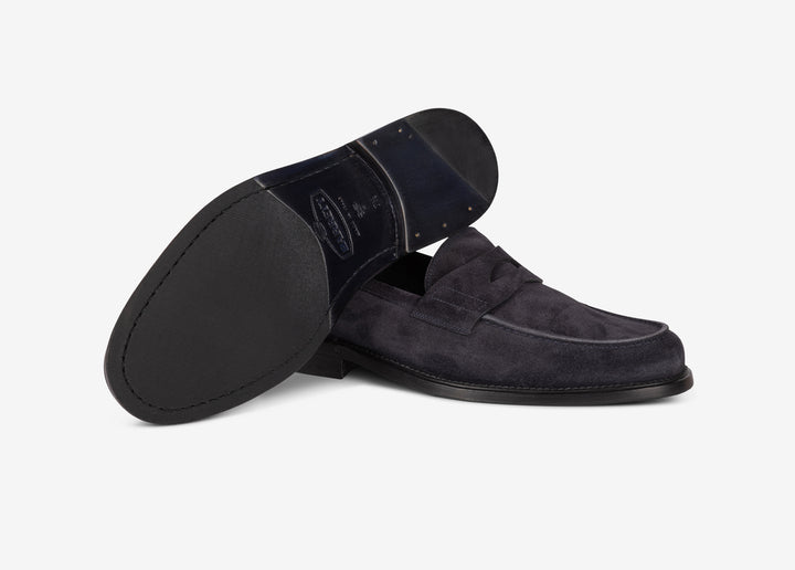 Blue college loafer in suede