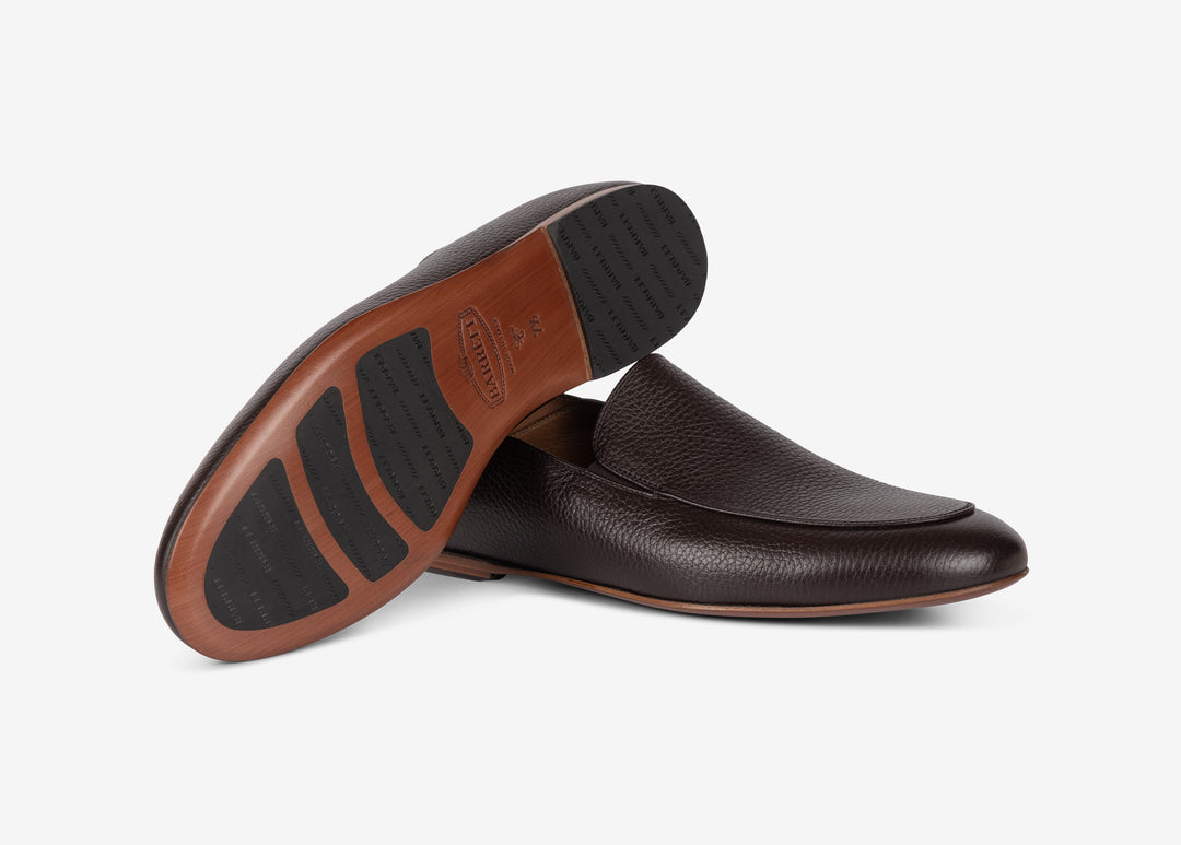 Grained loafer in brown