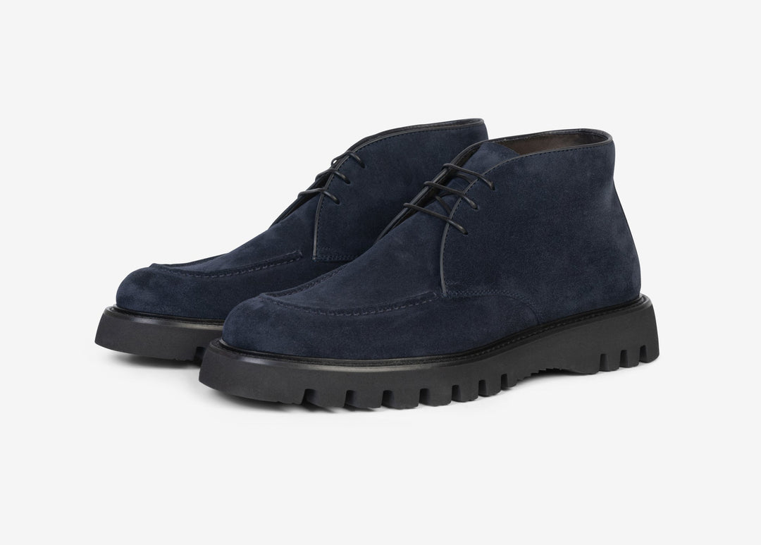 Ankle boot in blue suede