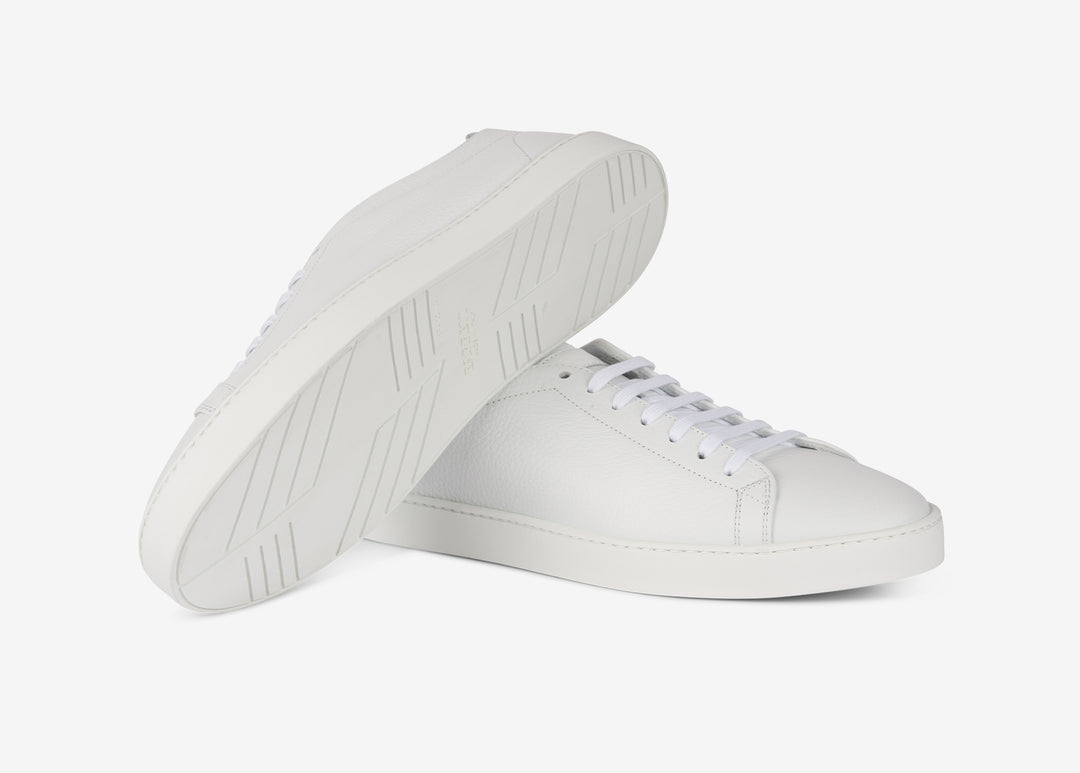 White sneaker in grained leather 