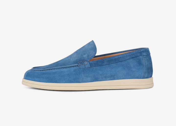 Light blue mocassin in suede